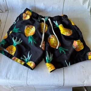 H&M pineapple, swim, trunk men’s size, small black, elastic tie waist pockets